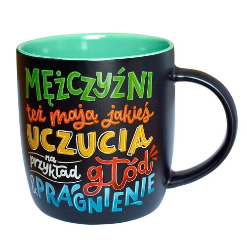 KUBEK TABLICOWY MĘŻCZYŹNI TEŻ MAJĄ UCZUCIA CZARNY 360ml