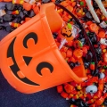 WIADERKO NA CUKIERKI DYNIA PLASTIK POMARAŃCZOWE 17cm